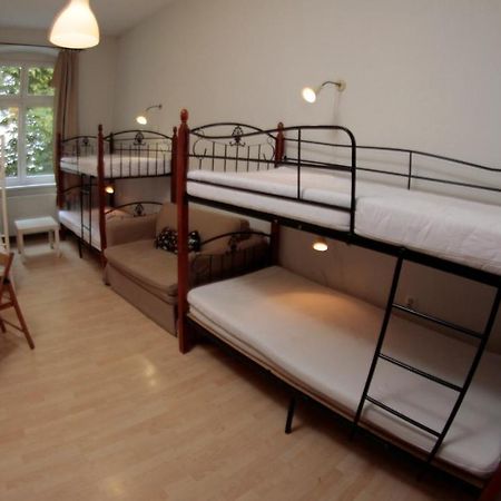פוזנן Pit Stop Hostel מראה חיצוני תמונה